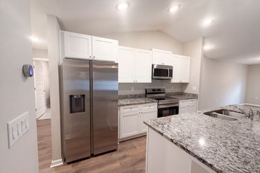 Photo 2 of 27 of 5315 SE 91st St, Ocala, FL