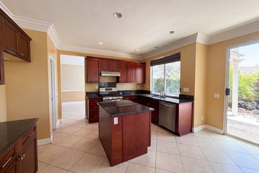 Photo 2 of 21 of 27801 Canyon Hills Way, Murrieta, CA