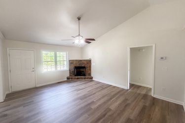 Photo 2 of 32 of 1415 Faith Meadows Ln, Asheboro, NC