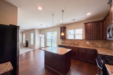 Photo 2 of 18 of 6543 Chason Woods Ct, Jonesboro, GA