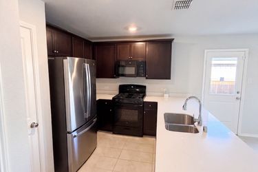 Photo 2 of 20 of 3617 Harper St, Little Elm, TX