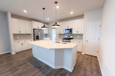 Photo 2 of 18 of 150 Wappoo Trace Ln, Summerville, SC