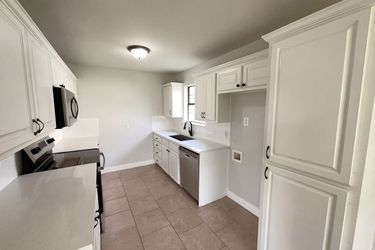 Photo 2 of 17 of 602 Torero Dr, Oak Point, TX