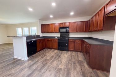 Photo 2 of 17 of 211 Emerald Isle Dr, Moncks Corner, SC