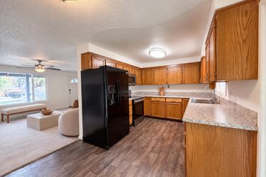 Photo 2 of 17 of 555 Matzen St, Saint Helens, OR