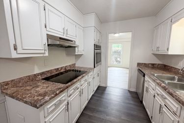 Photo 2 of 25 of 6330 Tahoe Dr, Atlanta, GA