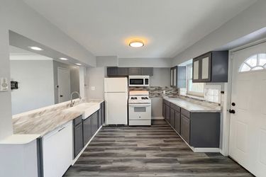 Photo 2 of 17 of 18715 Libby Rd, Maple Heights, OH