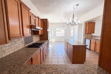 Photo 2 of 22 of 2516 Milagro Ridge Ct NE, Rio Rancho, NM