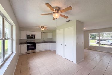 Photo 2 of 24 of 1262 Padgett Cir, Lady Lake, FL