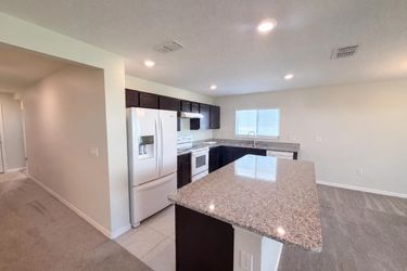 Photo 2 of 16 of 2367 Biscotto Cir, Davenport, FL