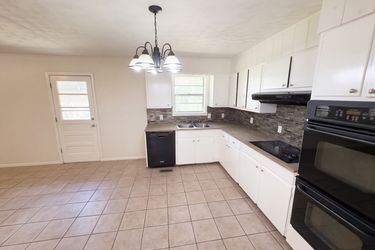 Photo 2 of 22 of 728 2nd Ave S, Ashland, AL