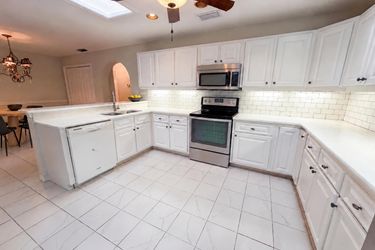 Photo 2 of 38 of 11540 Camp Dr, Dunnellon, FL