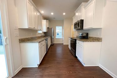 Photo 2 of 22 of 738 Pebblebranch Ln, Blythewood, SC