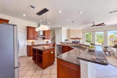 Photo 2 of 32 of 302 Saddletree Ln, Dripping Springs, TX
