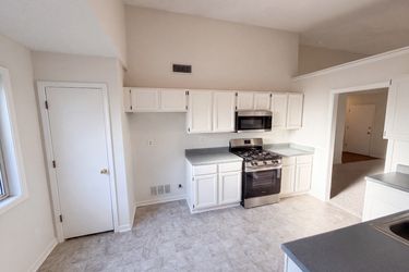 Photo 2 of 30 of 2119 Crystal Lake Dr, Lawrenceville, GA