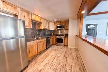 Photo 2 of 16 of 317 Wren Dr, Big Bear Lake, CA