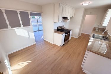 Photo 2 of 33 of 17138 Gumbiner Dr, La Puente, CA