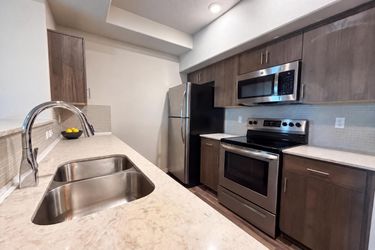 Photo 2 of 18 of 16417 NW Chadwick Way, Portland, OR