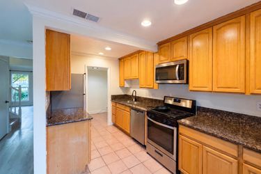 Photo 2 of 40 of 208 Touchstone Pl, West Sacramento, CA