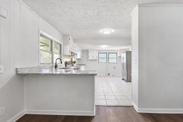 Photo 2 of 56 of 6090 Smokey Rd, Athens, GA