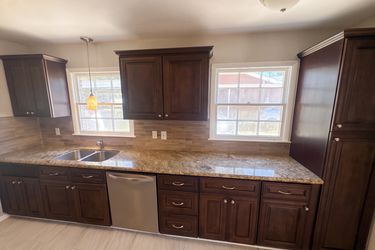 Photo 2 of 22 of 3327 Loch Haven Rd, Montgomery, AL