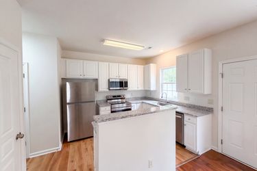 Photo 2 of 18 of 10648 Secret Garden Ln, Charlotte, NC