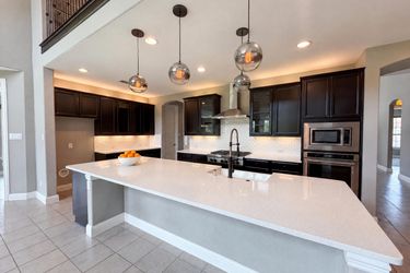 Photo 2 of 42 of 7221 Durand Dr, Irving, TX