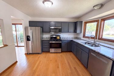 Photo 2 of 29 of 7537 Fairfield Rd, Brooklyn Park, MN