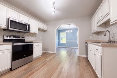 Photo 2 of 20 of 161 Patterdale Pl, Benson, NC