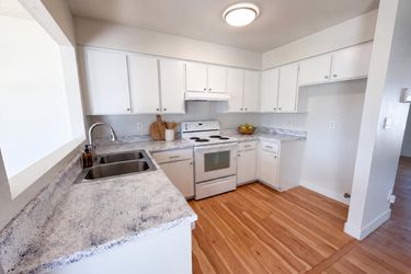 Photo 2 of 21 of 1711 W Peralta Ave, Mesa, AZ