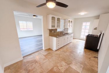 Photo 2 of 31 of 1426 S Rita Way, Santa Ana, CA