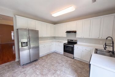 Photo 2 of 16 of 3712 Mayfair Mill Dr, Raleigh, NC