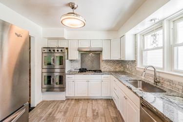 Photo 2 of 23 of 9206 Peabody St, Manassas, VA