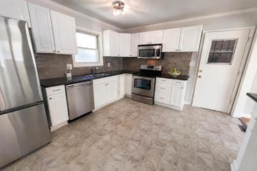 Photo 2 of 19 of 2855 Jerome Rd, Atlanta, GA