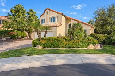 Photo 2 of 30 of 7032 W Piute Ave, Glendale, AZ