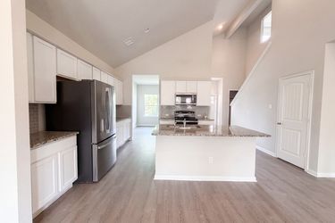 Photo 2 of 20 of 1508 Ferryman Dr, Georgetown, TX