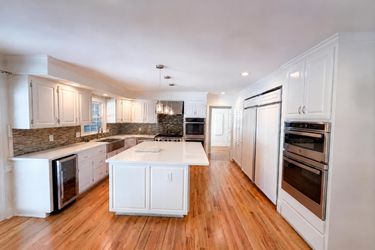 Photo 2 of 24 of 112 Queensferry Rd, Cary, NC