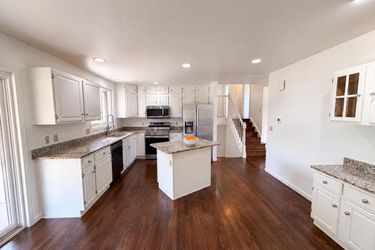 Photo 2 of 28 of 885 W 7th Avenue Dr, Broomfield, CO