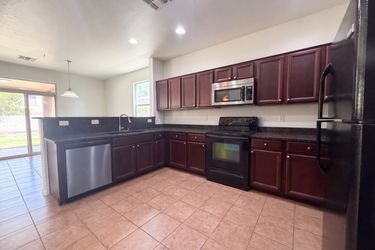 Photo 2 of 18 of 936 E Crimm Rd, San Tan Valley, AZ
