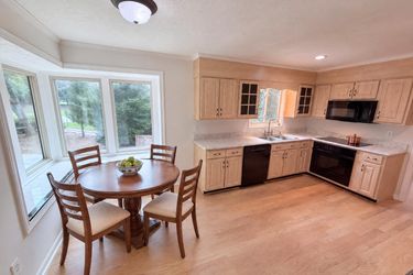Photo 2 of 40 of 3962 Spalding Holw, Peachtree Corners, GA