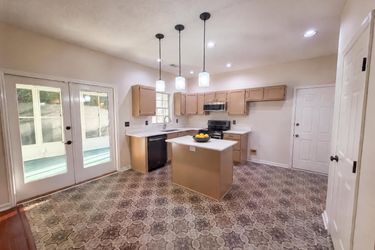 Photo 2 of 24 of 108 Whaler Rd, Summerville, SC