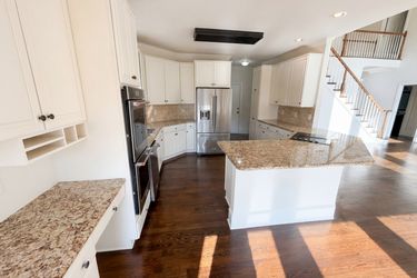 Photo 2 of 25 of 5011 Lake Holw, Douglasville, GA