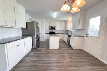 Photo 2 of 22 of 12111 Virline Ln, Houston, TX