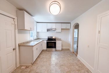 Photo 2 of 19 of 18 Rhyne Ave, Winston Salem, NC