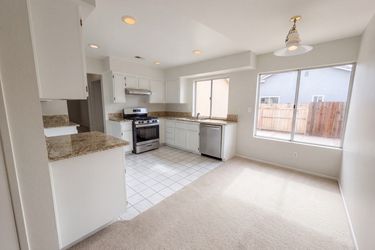 Photo 2 of 23 of 2565 W Fairview Dr, Rialto, CA