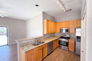 Photo 2 of 16 of 7086 N Avenida Adella, Tucson, AZ
