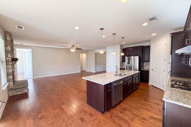 Photo 2 of 25 of 9565 Horsebit Ln, Concord, NC