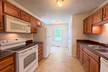 Photo 2 of 23 of 4625 Wachovia Way, Murfreesboro, TN