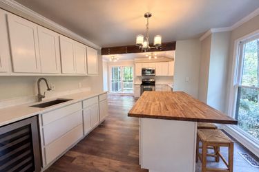 Photo 2 of 20 of 106 Rother Ln, Durham, NC