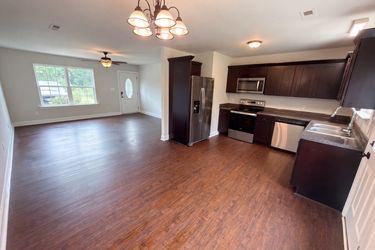 Photo 2 of 17 of 1411 Foxbrook Cir, Lancaster, SC